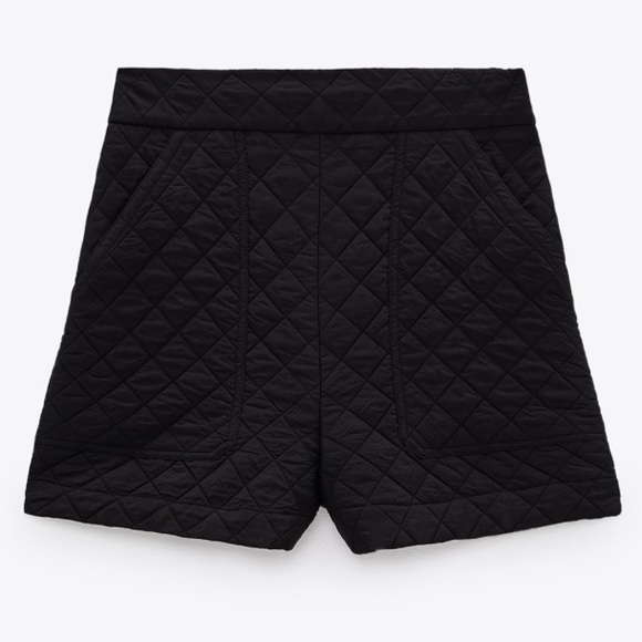ZARA Black Quilted High Waisted Short - Picture 4 of 13